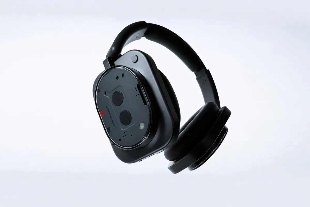 Nothing Headphone (1)