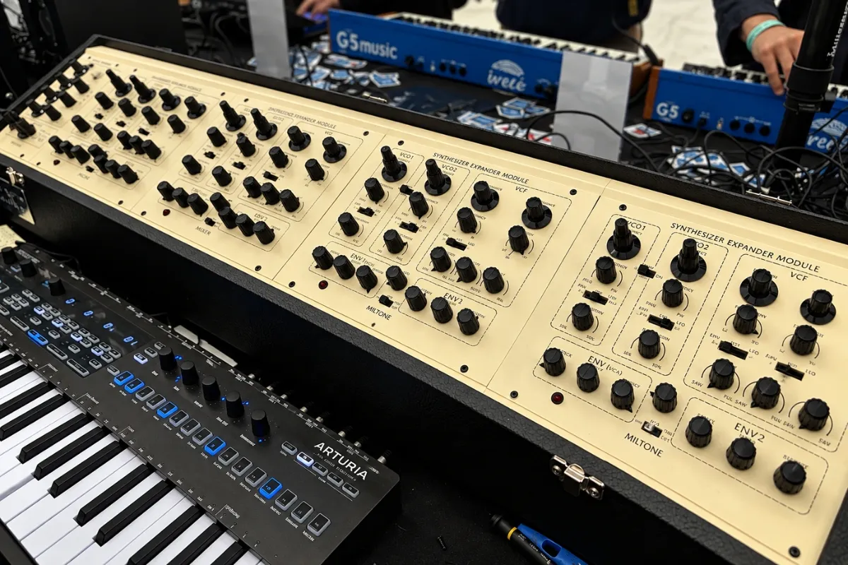 Milton 4Exp. Oberheim Four Voice