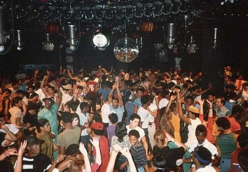  The Warehouse