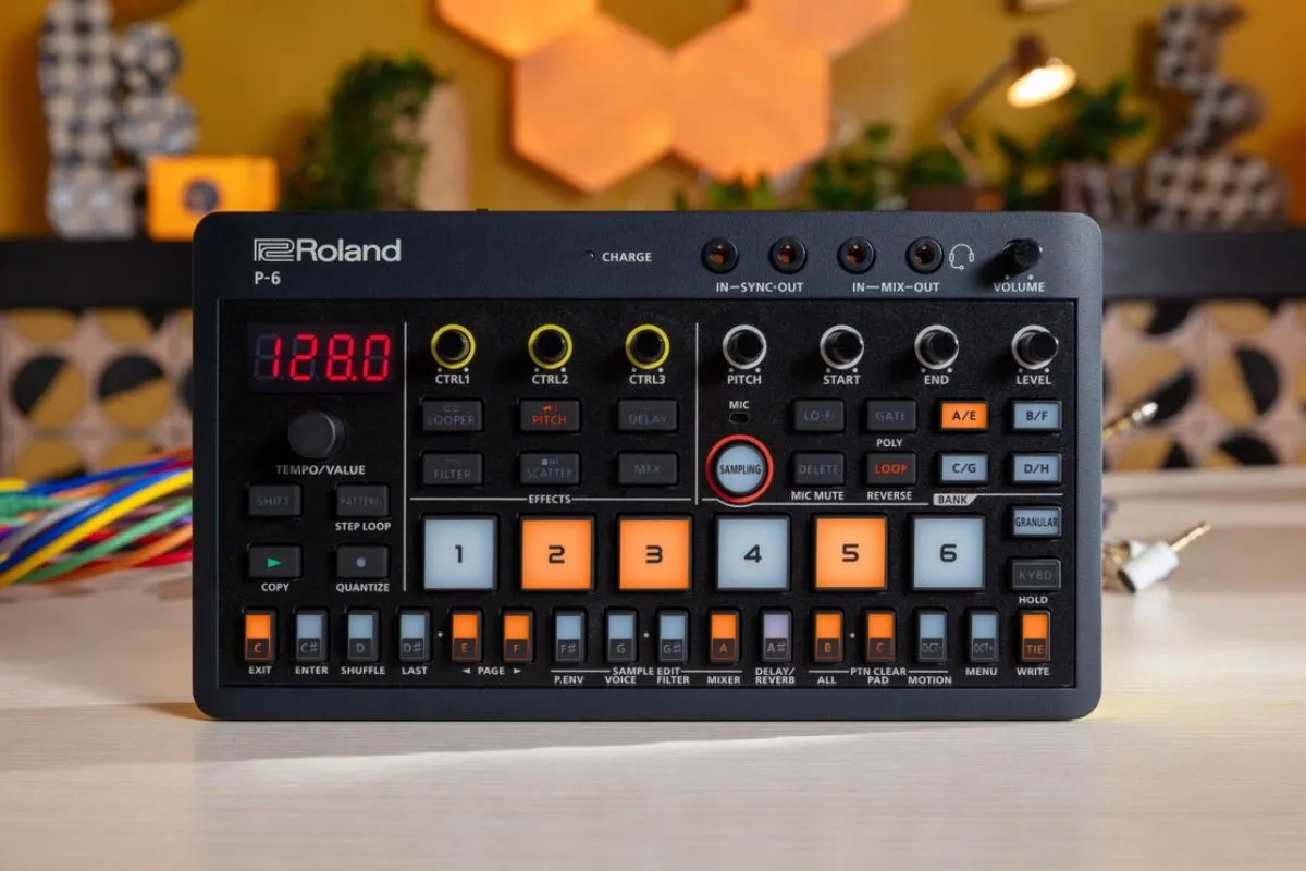Roland Synth, AIRA Compact