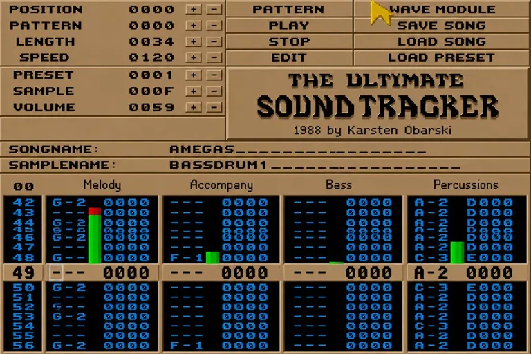 Interfaz de un tracker musical clásico con patrones verticales de notas, instrumentos y comandos utilizados para producir música electrónica.